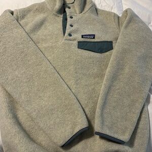Women’s Patagonia Fleece “Like New” Beige/Sage Green Size Small